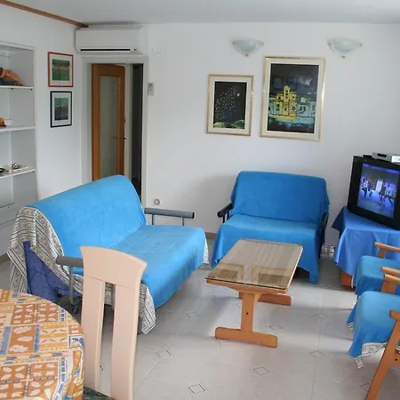 Apartman Lada 1217 Premantura