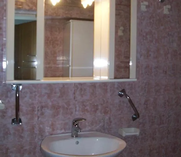 Apartman Lada 1217 *