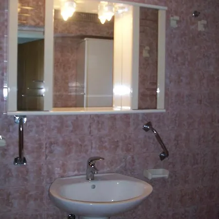 Apartment Lada 1217 *